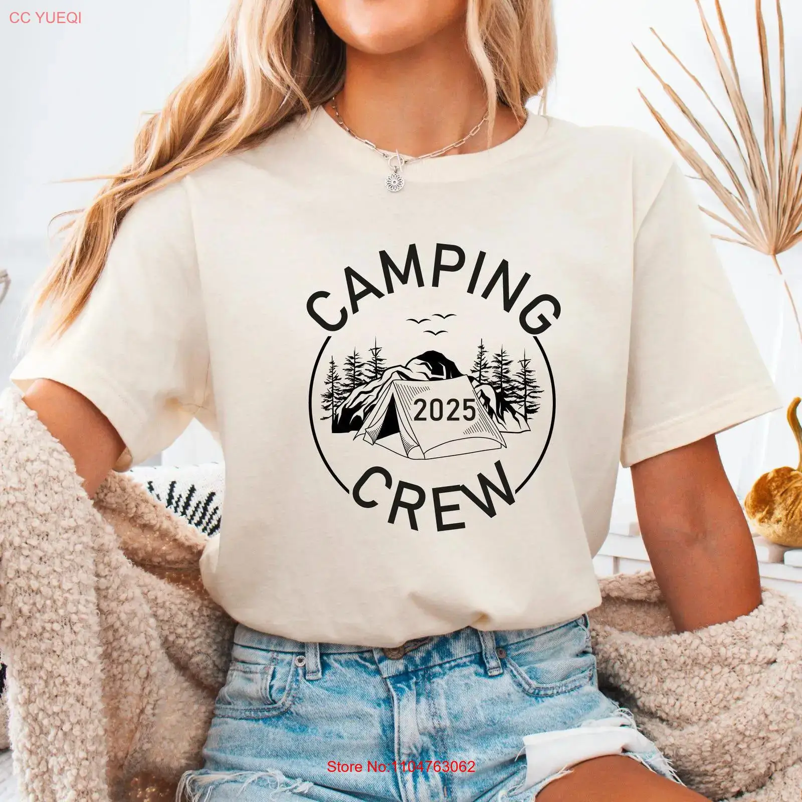 Outdoor Adventure Group - T-shirt Camping Crew 2025 pour les