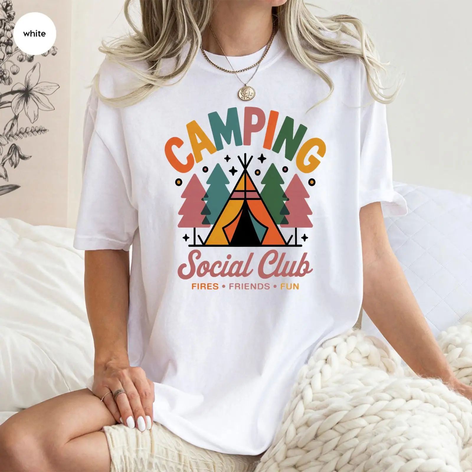 T-shirt du Club Social de Camp - Outdoor Adventure Club avis et prix